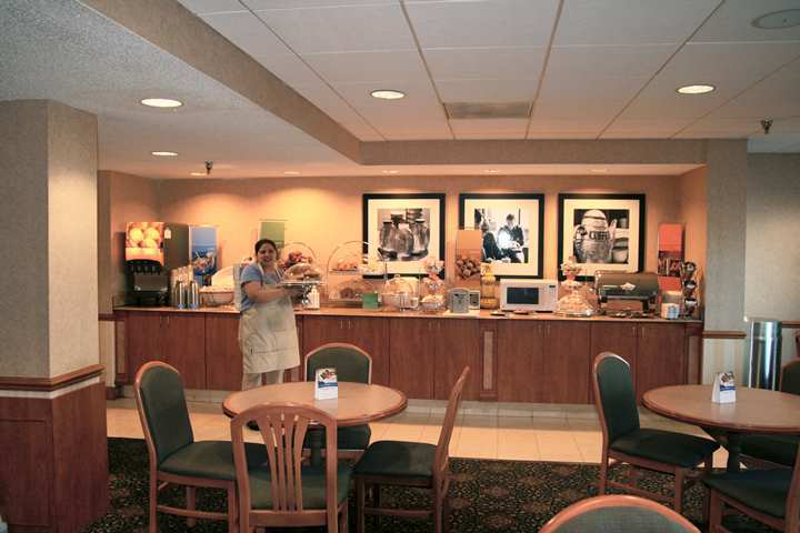 Spark By Hilton Germantown Washington Dc North Ristorante foto